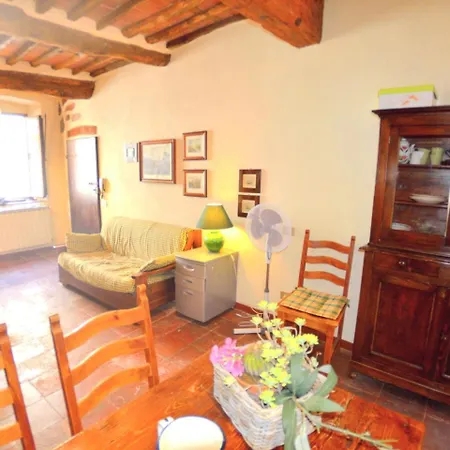 Holiday Home In Lucca Near Historic Walls 別荘 *
